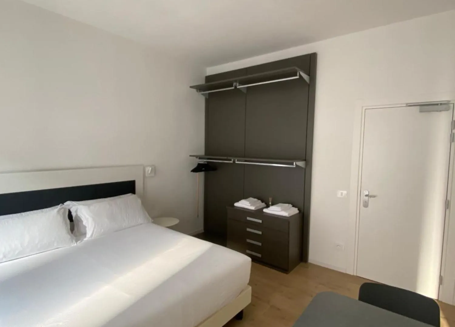 Room G3 Bresso 0*,  Italy